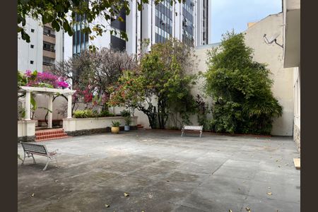 Apartamento à venda com 80m², 2 quartos e sem vagaÁrea comum