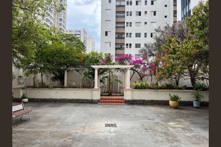 Apartamento à venda com 80m², 2 quartos e sem vagaÁrea comum