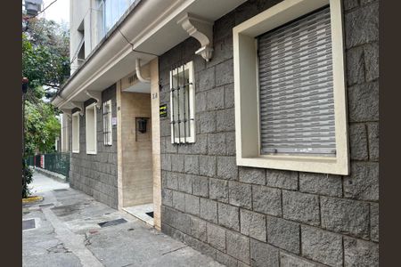 Apartamento à venda com 80m², 2 quartos e sem vagaFachada do Prédio
