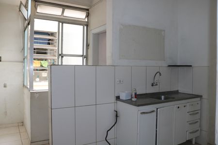 Apartamento à venda com 80m², 2 quartos e sem vagaCozinha