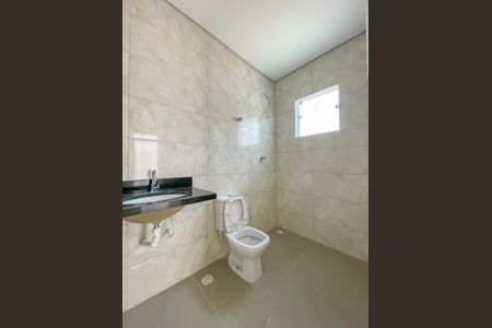 Casa à venda com 150m², 3 quartos e 2 vagas Casa à venda com 150m², 3 quartos e 2 vagasBanheiro da Suíte 2