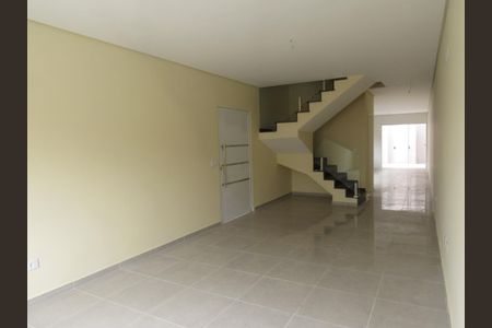 Sala de casa à venda com 3 quartos, 150m² em Umuarama, Osasco