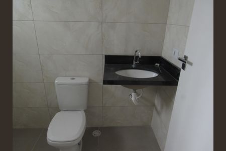 Casa à venda com 150m², 3 quartos e 2 vagasBanheiro da Suíte 2