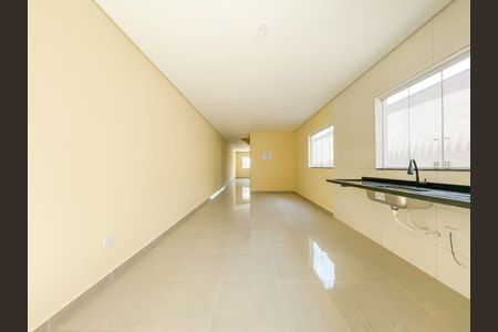 Casa à venda com 150m², 3 quartos e 2 vagas Casa à venda com 150m², 3 quartos e 2 vagasCozinha