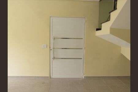 Casa à venda com 150m², 3 quartos e 2 vagasSala