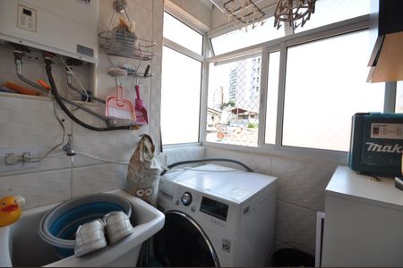 Apartamento à venda com 56m², 2 quartos e 2 vagasÁrea de Serviço