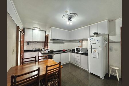 Apartamento à venda com 400m², 4 quartos e sem vagaCozinha