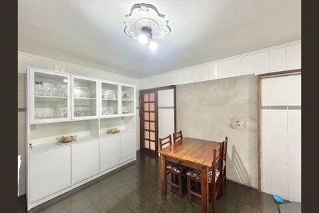 Apartamento à venda com 400m², 4 quartos e sem vagaCozinha