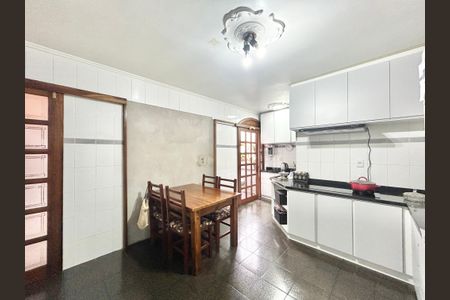 Apartamento à venda com 400m², 4 quartos e sem vagaCozinha