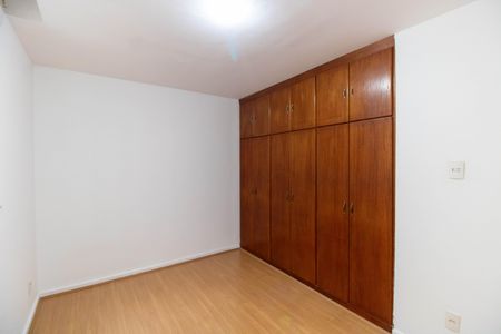 Apartamento à venda com 76m², 2 quartos e sem vagaQuarto 2