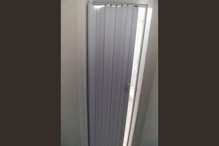 Apartamento à venda com 76m², 2 quartos e sem vagaBanheiro de serviço