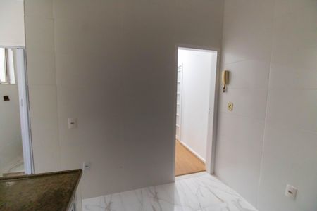 Apartamento à venda com 76m², 2 quartos e sem vagaCozinha e Área de Serviço