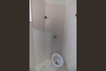 Apartamento à venda com 76m², 2 quartos e sem vagaBanheiro de serviço