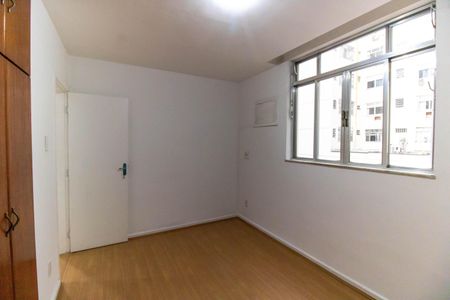 Apartamento à venda com 76m², 2 quartos e sem vagaQuarto 2