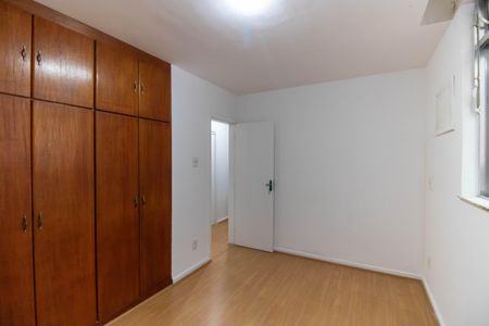 Apartamento à venda com 76m², 2 quartos e sem vagaQuarto 2