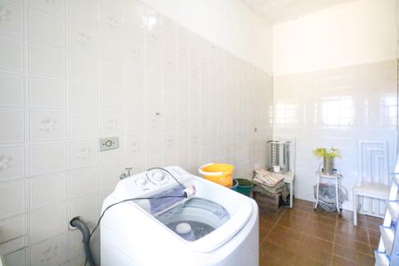 Casa à venda com 136m², 3 quartos e 2 vagas Casa à venda com 136m², 3 quartos e 2 vagasÁrea de Serviço