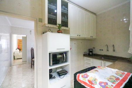 Casa à venda com 136m², 3 quartos e 2 vagas Casa à venda com 136m², 3 quartos e 2 vagasCozinha