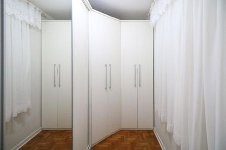 Casa à venda com 136m², 3 quartos e 2 vagas Casa à venda com 136m², 3 quartos e 2 vagasQuarto 2