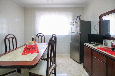 Casa à venda com 136m², 3 quartos e 2 vagas Casa à venda com 136m², 3 quartos e 2 vagasCopa