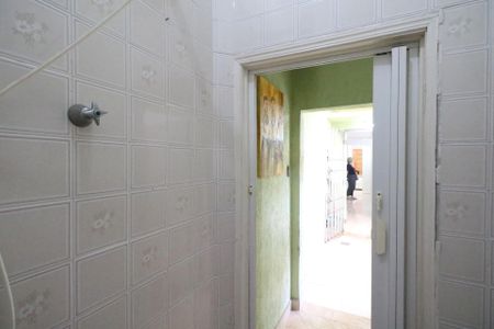 Casa à venda com 136m², 3 quartos e 2 vagas Casa à venda com 136m², 3 quartos e 2 vagasEdícula