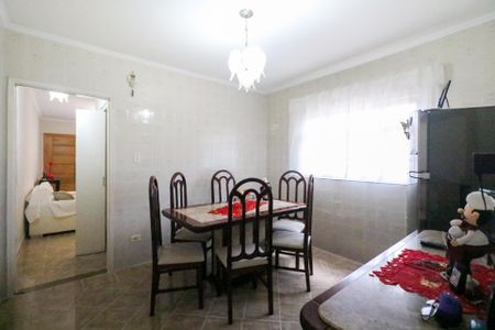 Casa à venda com 136m², 3 quartos e 2 vagas Casa à venda com 136m², 3 quartos e 2 vagasCopa