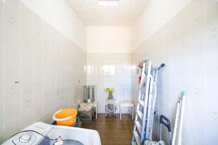 Casa à venda com 136m², 3 quartos e 2 vagas Casa à venda com 136m², 3 quartos e 2 vagasÁrea de Serviço