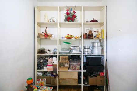 Casa à venda com 136m², 3 quartos e 2 vagas Casa à venda com 136m², 3 quartos e 2 vagasEdícula