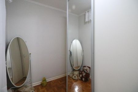 Casa à venda com 136m², 3 quartos e 2 vagas Casa à venda com 136m², 3 quartos e 2 vagasQuarto 2