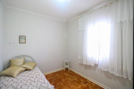 Casa à venda com 136m², 3 quartos e 2 vagas Casa à venda com 136m², 3 quartos e 2 vagasQuarto 3