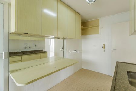 Apartamento para alugar com 85m², 2 quartos e 1 vagaCozinha