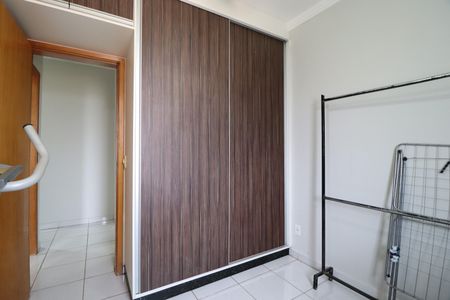 Apartamento para alugar com 55m², 2 quartos e 1 vagaQuarto 1