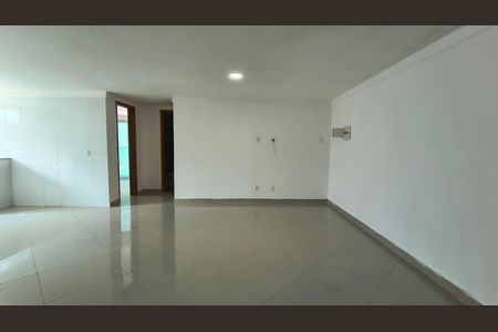 Apartamento para alugar com 80m², 2 quartos e sem vaga Apartamento para alugar com 80m², 2 quartos e sem vagaSala