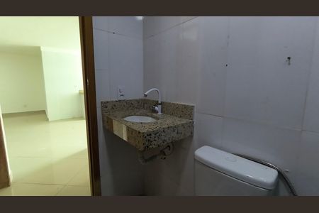 Banheiro Social de apartamento para alugar com 2 quartos, 80m² em Recreio dos Bandeirantes, Rio de Janeiro