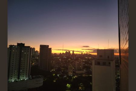 Apartamento à venda com 86m², 3 quartos e 1 vagaFoto 01