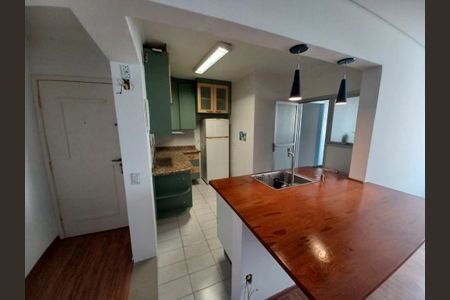 Apartamento à venda com 86m², 3 quartos e 1 vagaFoto 02