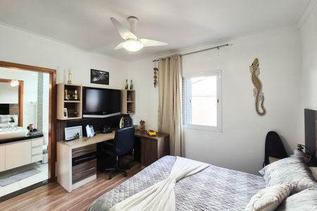 Casa à venda com 300m², 3 quartos e 5 vagasSuíte 3