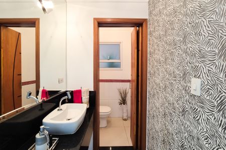 Casa à venda com 300m², 3 quartos e 5 vagasLavabo