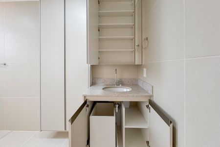 Studio à venda com 32m², 1 quarto e sem vaga Studio à venda com 32m², 1 quarto e sem vagaBanheiro