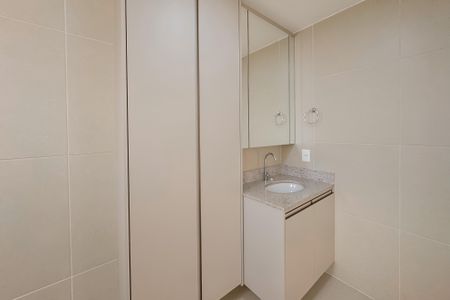 Studio à venda com 32m², 1 quarto e sem vaga Studio à venda com 32m², 1 quarto e sem vagaBanheiro