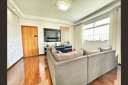 Sala de apartamento à venda com 3 quartos, 112m² em Nova Suíça, Belo Horizonte