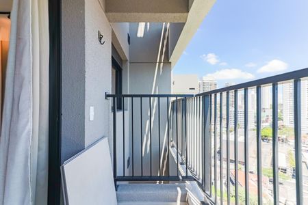 Studio à venda com 28m², 1 quarto e sem vagaVaranda