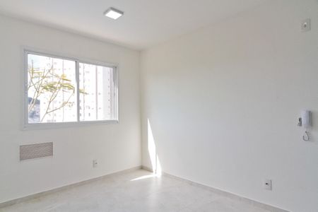 Sala de apartamento para alugar com 2 quartos, 40m² em Vila Pirituba, São Paulo