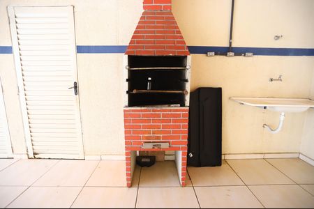 Área comum - Churrasqueira de apartamento para alugar com 2 quartos, 51m² em Parque Residencial Casa Branca, Suzano