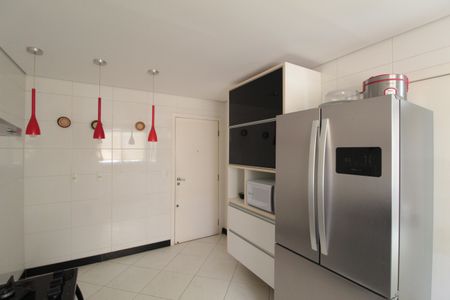 Apartamento para alugar com 240m², 4 quartos e 4 vagasCozinha