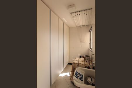 Apartamento para alugar com 240m², 4 quartos e 4 vagasÁrea de Serviço