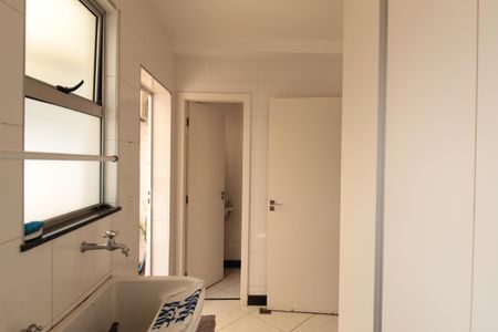 Apartamento para alugar com 240m², 4 quartos e 4 vagasÁrea de Serviço