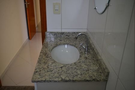 Apartamento à venda com 140m², 2 quartos e 2 vagasBanheiro da Suite