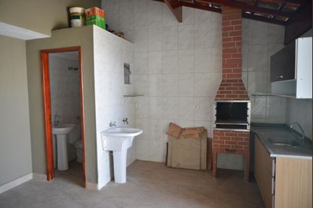 Apartamento à venda com 140m², 2 quartos e 2 vagasÁrea de Serviço