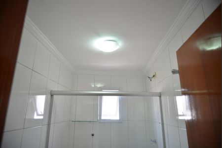 Apartamento à venda com 140m², 2 quartos e 2 vagasBanheiro da Suite