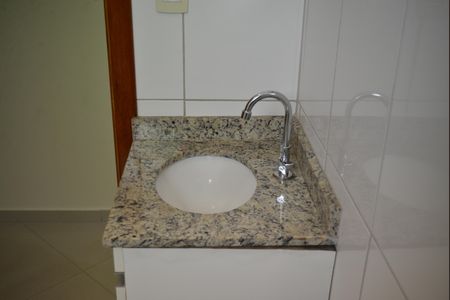 Apartamento à venda com 140m², 2 quartos e 2 vagasBanheiro Social